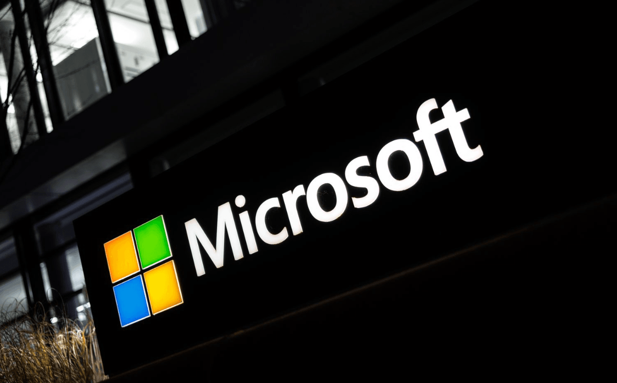As ações da Microsoft tiveram o pior mês em 25 anos: a queda é uma oportunidade de compra?