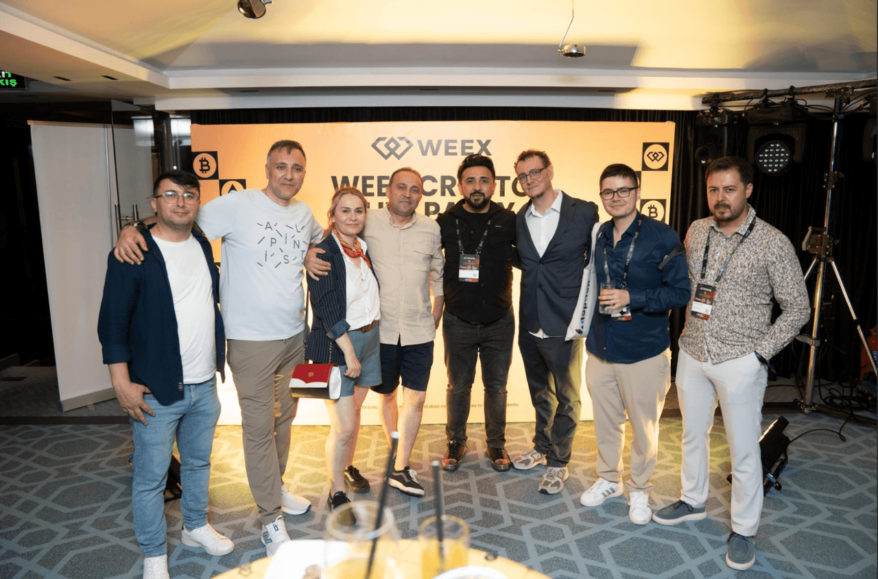 WEEX Elite Party in Turkey(2).png